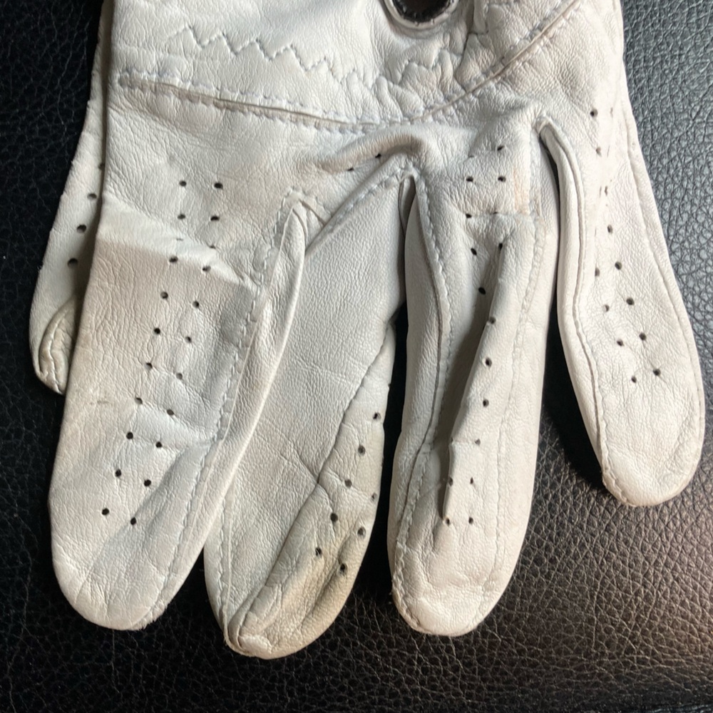 FootJoy StaSof Performance Leather Left Hand Golf Glove - Picture 7 of 10